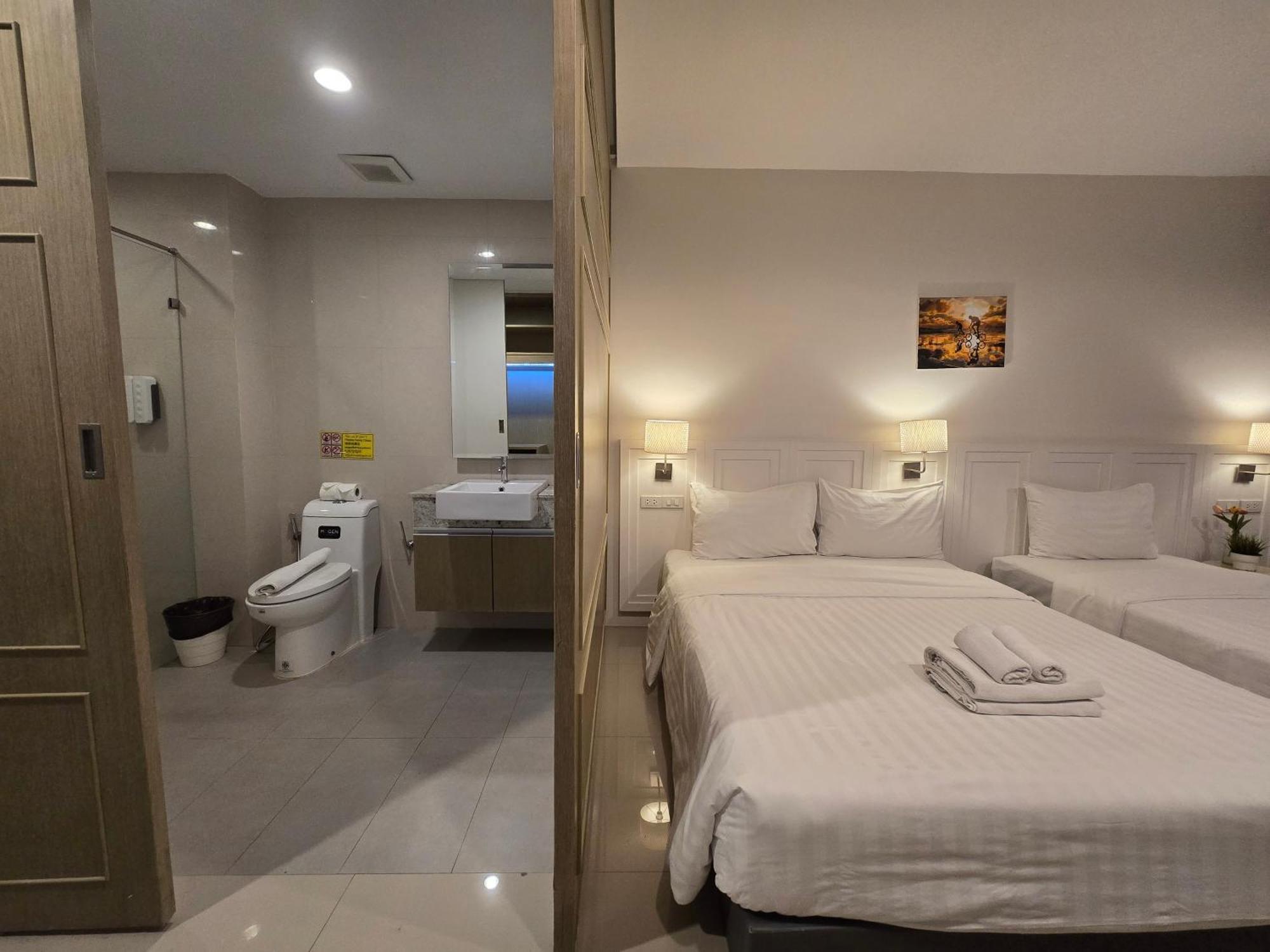 Sleepstation At Pratunam Bangkok Exterior photo